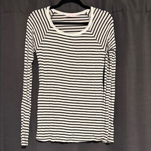 Pink Lily Black and White Striped Long Sleeve Tee